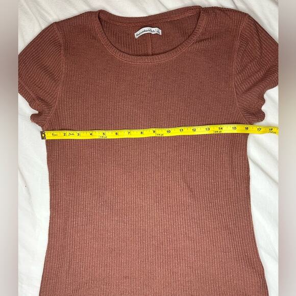 Abercrombie & Fitch Ribbed Scoop Neck Tee Women’s Large Brown Stretch Top - Picture 3 of 6